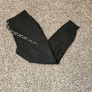 Med Couture black scrubs size M